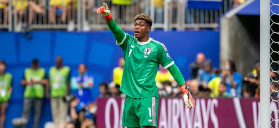 Après son transfert avorté au PSG, Suzuki signe à Aston Villa