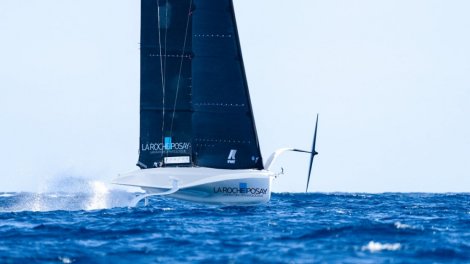 Americas Cup: French boat unveiled