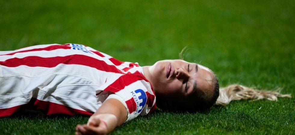 Ligue des champions (F) : Victime d'un coup de genou en pleine tête, elle perd connaissance