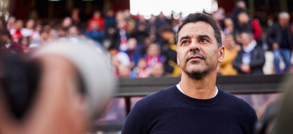 Lyon : Un entraîneur espagnol approché par John Textor 