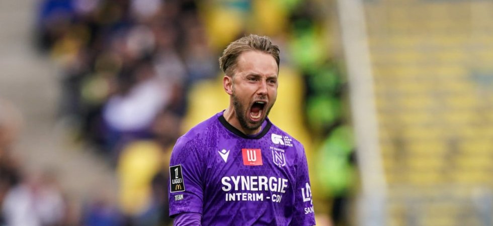 Nantes : Carlgren a signé