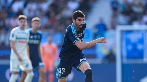 Paris FC : Lees-Melou ne se voit pas chez ...