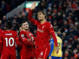 Premier League (J13) : Liverpool régale, Arsenal se reprend