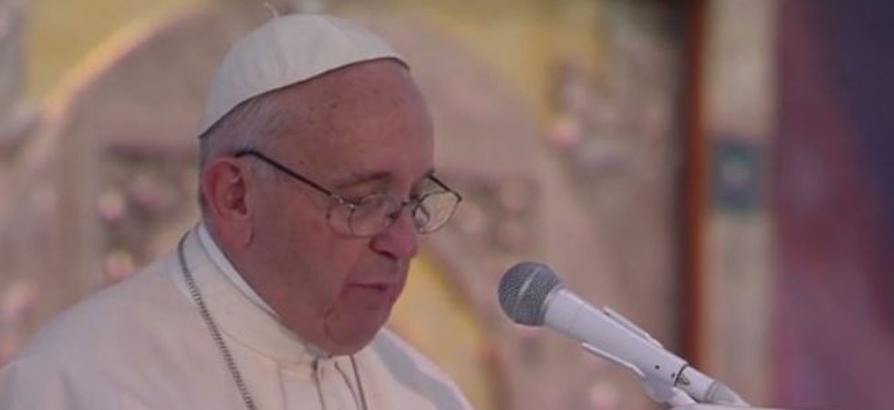 Le pape demande aux jeunes de