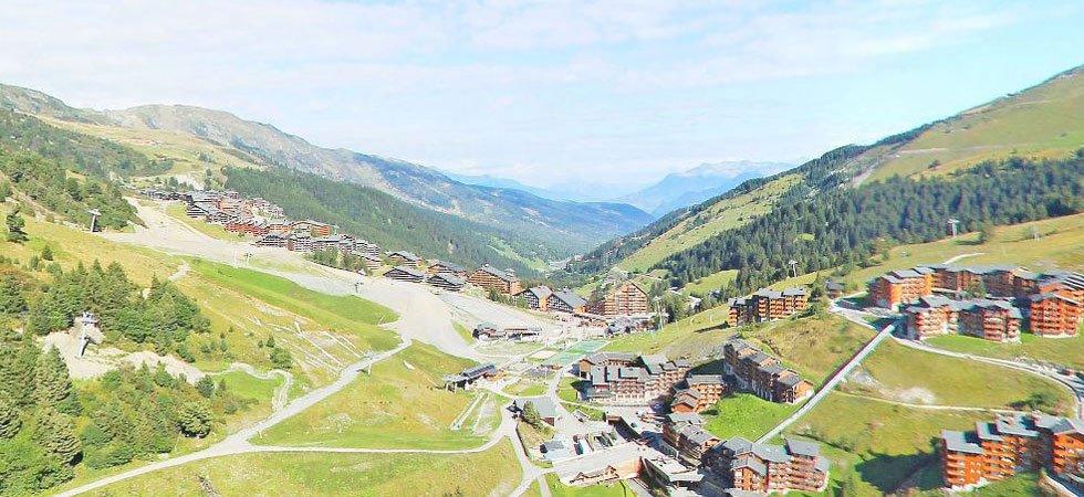 Méribel : une voiture fait une chute de 150 mètres dans un ravin