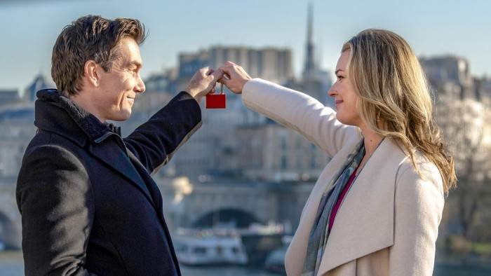 Coup de foudre à Paris