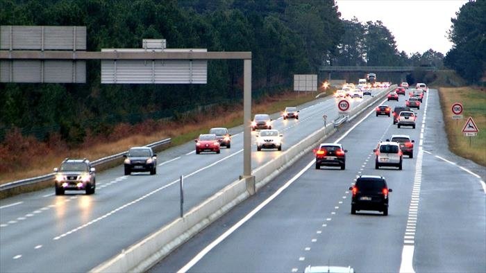 Enquête sous haute tension