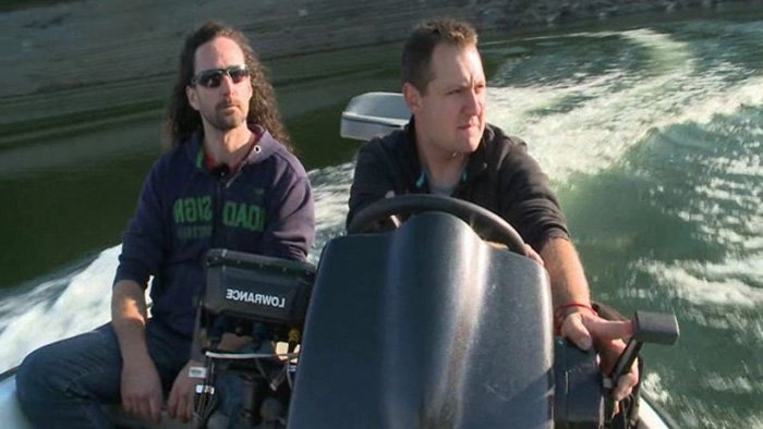 Franck et Julien pêchent à la tirette
