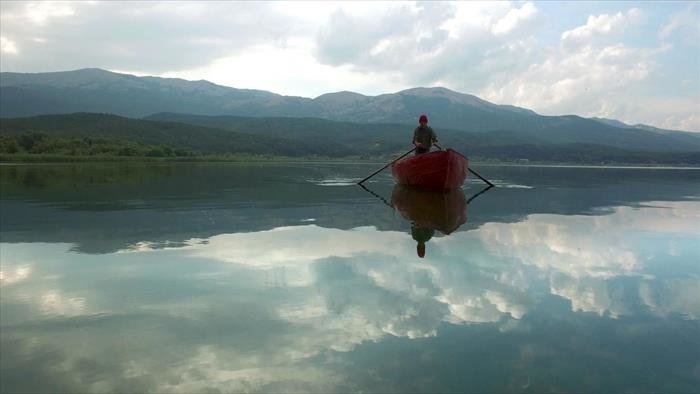 Le vieil homme et le lac