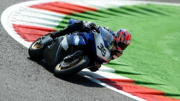 Moto 3