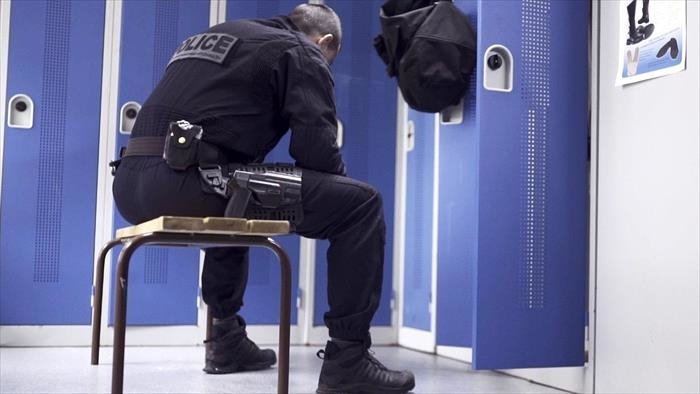 Police... sur le fil