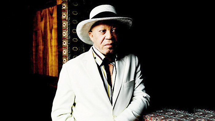 Salif Keita Acoustic au Carreau du Temple