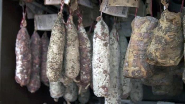 Saucissons, gare aux cochonneries
