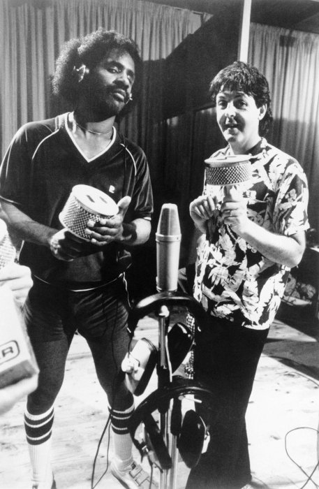 Stevie Wonder - "Ebony and Ivory" (1982) Stevie Wonder - "Ebony and Ivory" (1982)