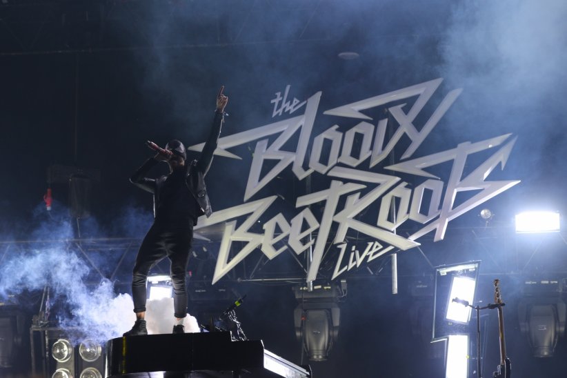 The Bloody Beetroots - "Out of Sight" (2013) The Bloody Beetroots - "Out of Sight" (2013)
