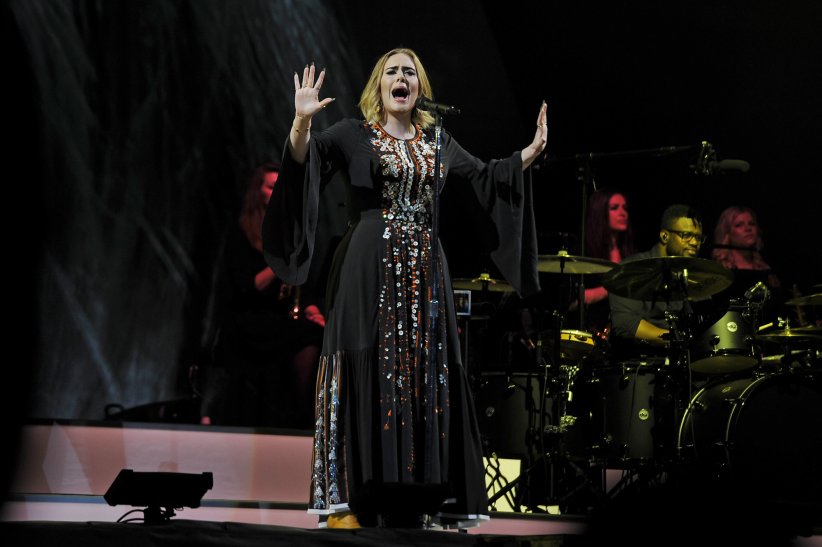 Adele, opérée des cordes vocales Adele, opérée des cordes vocales