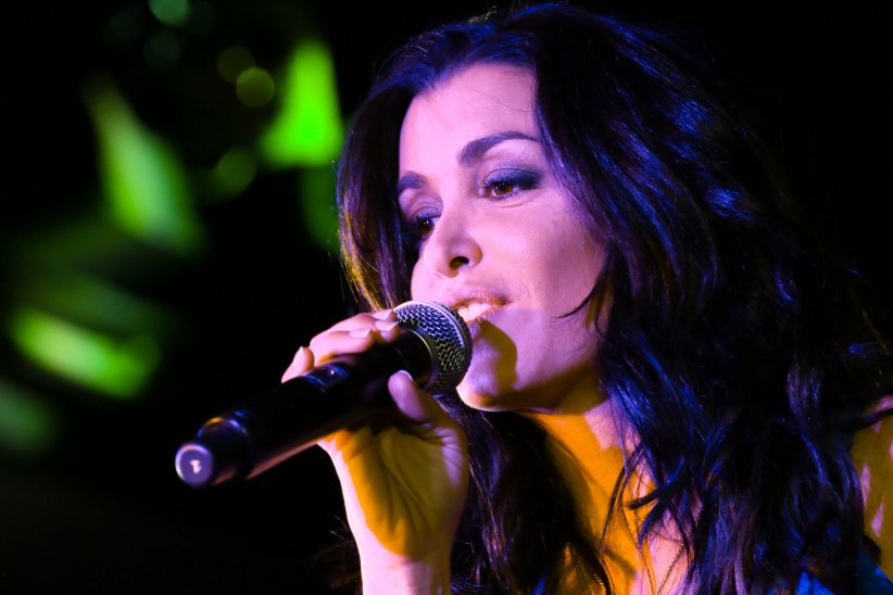1. Jenifer 1. Jenifer