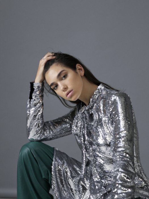 Dua Lipa & Calvin Harris - "One Kiss" Dua Lipa & Calvin Harris - "One Kiss"