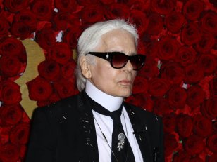 Un an après sa mort, les stars saluent la mémoire de Karl Lagerfeld
