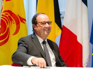 À l'Élysée, François Hollande faisait une ronde pour éteindre les lumières