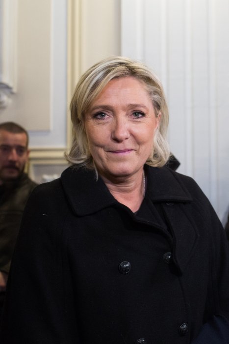 Le Parlement européen réclame 300 000 euros à Marine Le Pen
