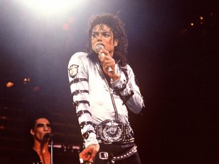 Pourquoi le documentaire sur Michael Jackson fait scandale ?