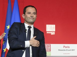 Quand Benoît Hamon éclipse Emmanuel Macron grâce à un kebab
