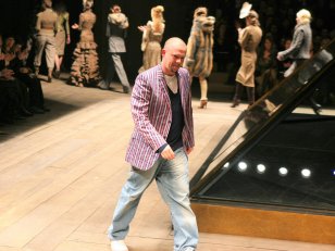 Alexander McQueen : 3 façons dont il a marqué la mode