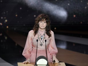 Valérie Lemercier rétablit la vérité sur Céline Dion et René Angélil