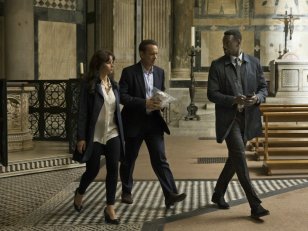 Tournage d'Inferno : Omar Sy raconte s'être "pris la honte" devant Tom Hanks