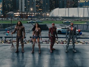 Justice League : Warner Bros. aurait voulu se débarrasser de Zack Snyder
