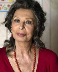 Sophia Loren est la Madame Rosa de Romain Gary, dix ans après son dernier film
