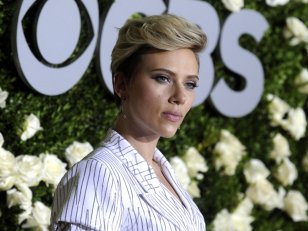 Scarlett Johansson porte plainte après la sortie de "Black Widow" en streaming
