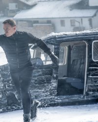 Bond : Daniel Craig reste &quot;le premier choix&quot; des producteurs