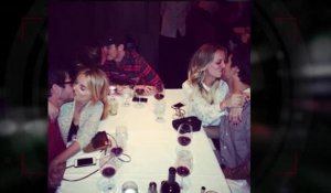 Kaley Cuoco-Sweeting partage la photo d'une séance de baisers sur Instagram