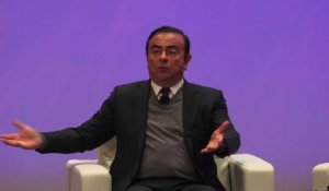 Pour Ghosn, les constructeurs automobiles vont s'adapter à Trump