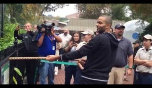 Zap Sport 16 décembre : Tony Parker s'amuse avec un jaguar au zoo de San Antonio (vidéo)