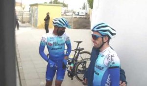 Tour d'Italie 2022 - "On The Wheel" with Simon Yates ! Journey To The Giro, épisode 1 : "Boy From Bury"