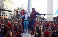 Les Argentins tentent de battre le record du plus grand rassemblement de Spider-Man