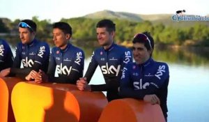 Le Mag Cyclism'Actu - Au coeur de la Team Sky et ses 29 coureurs en stage !
