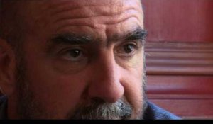 Au théâtre, Cantona dans la peau d'un beau-père de jihadiste