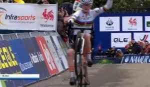 Championnats d'Europe 2022 - Cyclo-cross - Namur - La Néerlandaise Puck Pieterse championne d'Europe en U23, Line Burquier 2e