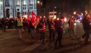 Manifestation au flambeau à Roubaix contre la réforme des retraites