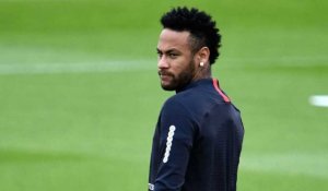 PSG: Neymar "ne partira pas sans recrutement", dit Tuchel