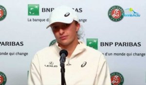 Roland-Garros 2020 - Iga Swiatek : "J'en ai marre d'écouter la même chanson"