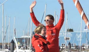 Vendée Globe: Samantha Davies boucle son tour du monde hors course