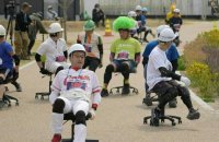 Japon: un grand prix... sur chaises de bureau