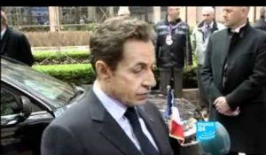 Nicolas Sarkozy à Bruxelles demande à l'UE de réafirmer le départ de Kadhafi