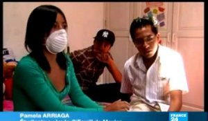 Grippe porcine: les jeunes à Mexico face au virus