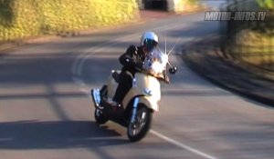 APRILIA Scarabeo 500, le plus GT des maxiscooter grandes roues